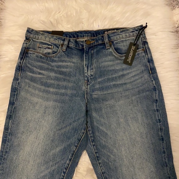 - BlankNYC The Varick Kick Flare Jeans - Picture 4 of 10